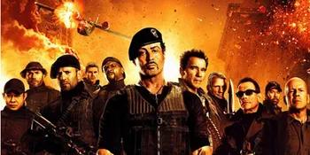 'THE EXPENDABLES 2' Bergeming di Puncak Box Office
