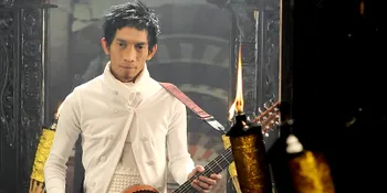 The Queen Of Soundtrack, Debut Anto Hoed Pimpin Live Orkestra!