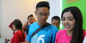 Tidur Pelukan, Potret Kedekatan Azriel dan Ashanty Ini Bikin Meleleh