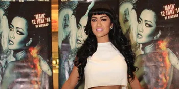 Tiga Bulan Jomblo, Julia Perez Jadi 'Jablay'