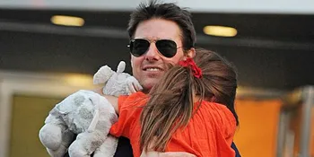 Tiga Bulan Terpisah, Tom Cruise - Suri Cruise Bersama Lagi