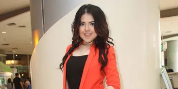 Tina Toon Rayakan Valentine Dengan Doa Bersama Untuk Indonesia