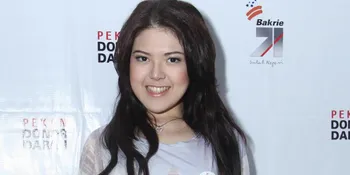 Tina Toon Tulis Buku Motivasi Diet