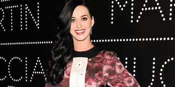 Tinggalkan John Mayer, Katy Perry Kencani Model?