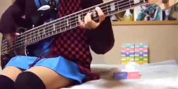 Tissue Hime Cover Lagu Hatsune Miku Bikin Geleng Kepala