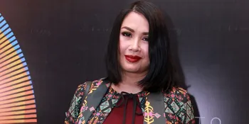 Titi DJ Berharap Ada Pelajaran Tentang Batik di Sekolah Dasar