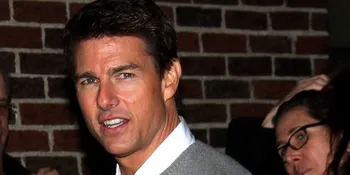 Tom Cruise Beri Pidato Kejutan di Sekolah Akting