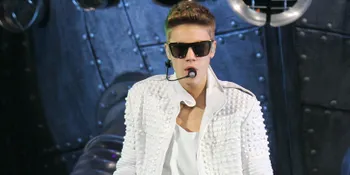 Tone Gitar Lagu Baru Justin Bieber Terpengaruh Jimi Hendrix?