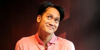 Tora Sudiro Jadi Penyanyi Dangdut di Omnibus Terbaru