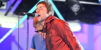 Tour, Liam Gallagher Kembali Bawakan 2 Lagu Klasik Oasis!