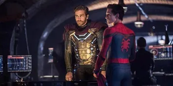 Trailer Baru SPIDER-MAN: FAR FROM HOME Rilis, Peter Parker Dibohongi Mysterio?
