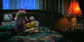 [Trailer] Film Baru Farhat Abbas-Regina, 'SARANG HANTU JAKARTA'