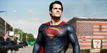Trailer Terbaru 'MAN OF STEEL', Bocorkan Lebih Banyak Adegan