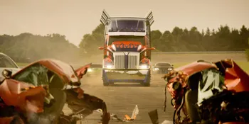 Trailer 'TRANSFORMERS 4' Sajikan Adegan-Adegan 'Sinting'