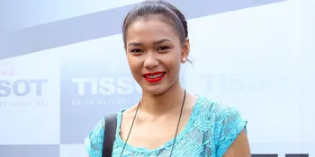 Travelling, Adinia Wirasti Suka Cari Tempat Baru