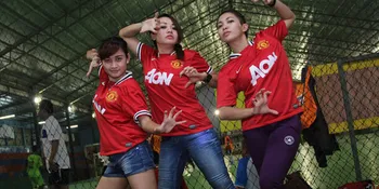 Trio Macan Harus Main Film Bertiga