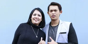Tulis Kalimat Galau, Elly Sugigi Benarkan Kabar Putus Dari Irfan Sbaztian