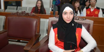 Tulis Surat Dari Dalam Rutan, Roro Fitria Ungkap Dirinya Sudah Khatam Al-Quran