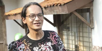 Tutup Usia, Anak Titi Qadarsih Ungkap Asal Muasal Kanker Usus Yang Diderita Ibunya