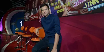 'Tuyul dan Mba Yul Reborn', Stuart Collin Pacari Pamela Bowie