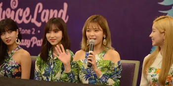 TWICE Ungkap Momen-Momen Spesial Bersama Para Fans