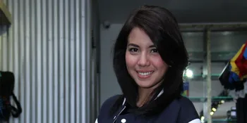 Tya Ariestya Lebih Nyaman Dengan Pakaian Cowok