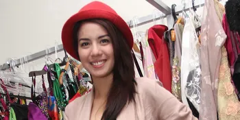 Tya Ariestya Pilih Gaya Minimalis Untuk Rumah Barunya