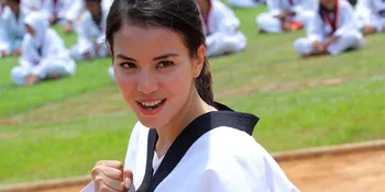 Tya Ariestya Puas 'Injak' Preman Ketika Syuting!