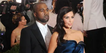 Ulang Tahun, Kanye West Dapat Kejutan Manis Dari Kim Kardashian