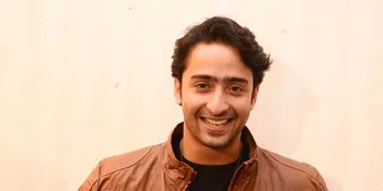 Ulang Tahun ke-33, Shaheer Sheikh Dapat Kejutan di Atas Pesawat