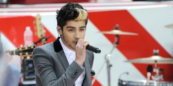 Umbar Kemesraan, Zayn Malik Bikin Fans Makin Patah Hati