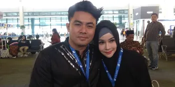 Umrah, Guntur Triyoga Ingin Panjatkan Doa Agar Punya Anak Kembar