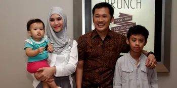 Umrah, Keluarga Hanung Bramantyo Juga Syuting di Tanah Suci