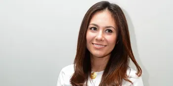 Unggah Foto Jadul, Begini Cantik & Eksisnya Wulan Guritno Saat SD