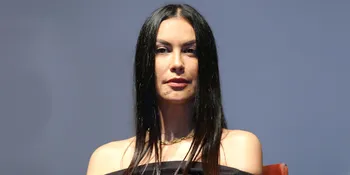 Unggah Foto Terbaru, Perut Six Pack Sophia Latjuba Curi Perhatian