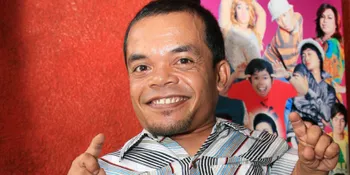 Unik, Personil Baba Band Lebih Kecil dari Alat Musiknya