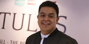 Unik, Sebelum Manggung Tulus Waktu Untuk Bicara Pada Diri Sendiri