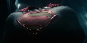 Uniknya 'MAN OF STEEL' Dibanding Film Superman Lainnya