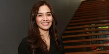 Untuk Urusan Fashion, Marsha Timothy Tetap Berusaha Ikuti Trend
