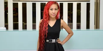 Upload Foto Segepok Uang, Dewi Sanca Diperiksa Karena Kasus Korupsi