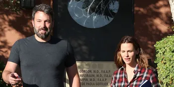 Ups! Ben Affleck dan Jennifer Garner Ketahuan Makan Malam Bareng