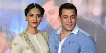 Ups! Sari Mewah Sonam Kapoor Dianggap Handuk Oleh Salman Khan