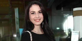 Usaha Momongan, Arumi Bachsin 'Sehari Dua Kali'