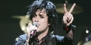 Usai Ngamuk di Panggung, Vokalis Green Day Masuk Rehab
