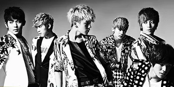 Usai Promosi Album. Teen Top Fokus Tur Konser Asia