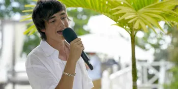 Usia 14 Tahun, Liam Payne Nyanyi di Rumah Simon Cowell