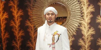 Ustad Guntur Bumi Ingatkan Warga Untuk Bantu Korban Banjir