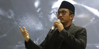 Ustaz Yusuf Mansur Menangis Lihat Video Imam Tetap Lanjutkan Salat Saat Gempa