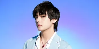 V BTS Ikut Pakai Aplikasi Wajah Tua, Tetap Ganteng Meski Punya Keriput!