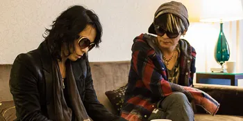 VAMPS Akui Fans Jepang Kurang Ekspresif